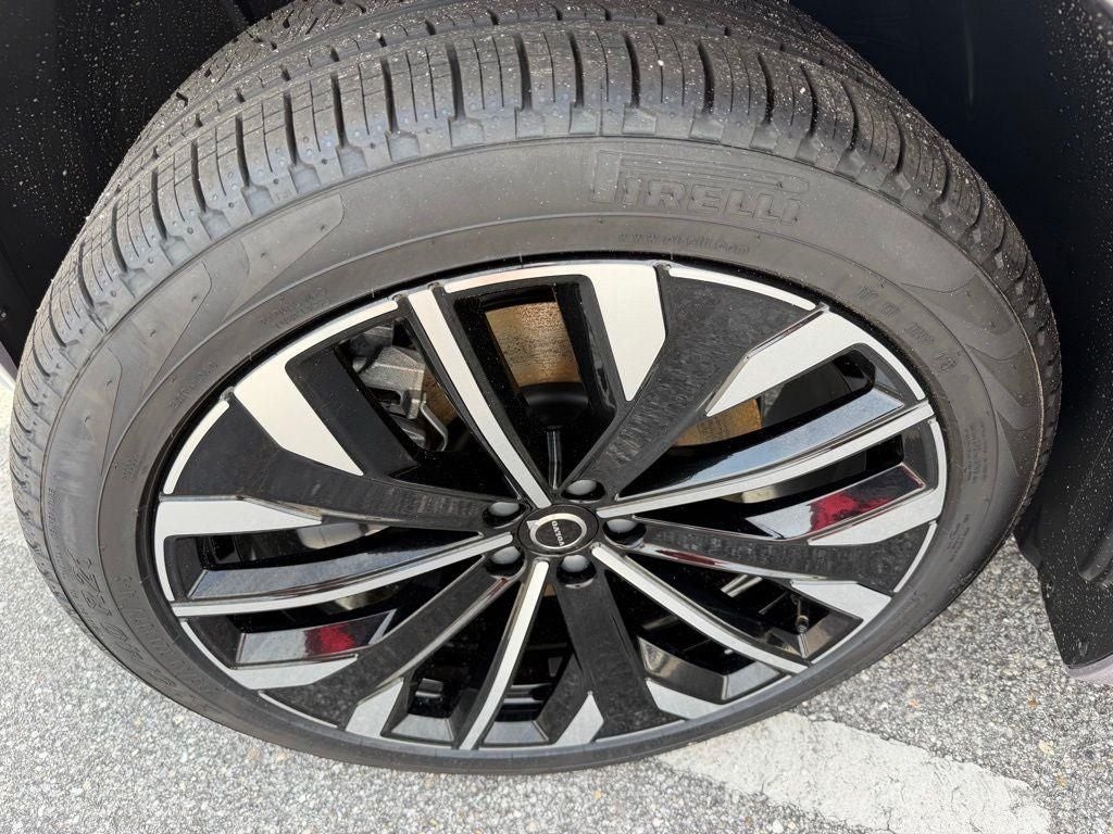 2026 Volvo XC90 Plug-In Hybrid T8 Ultra