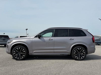 2026 Volvo XC90 Plug-In Hybrid T8 Ultra
