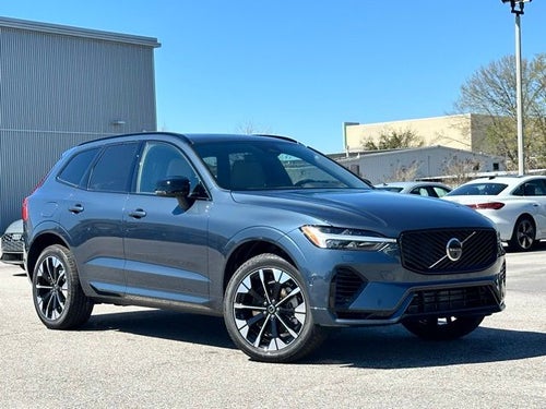 2026 Volvo XC60 Plug-In Hybrid T8 Plus