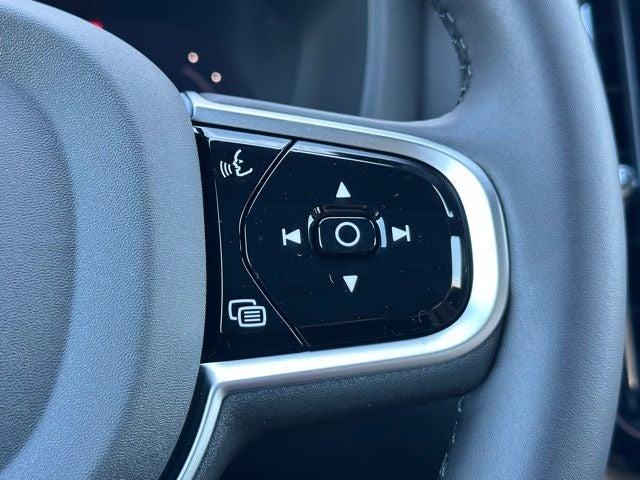 2026 Volvo XC60 Plug-In Hybrid T8 Plus