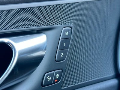 2026 Volvo XC60 Plug-In Hybrid T8 Plus