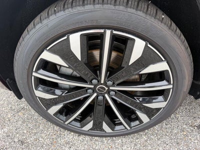 2026 Volvo XC60 Plug-In Hybrid T8 Ultra