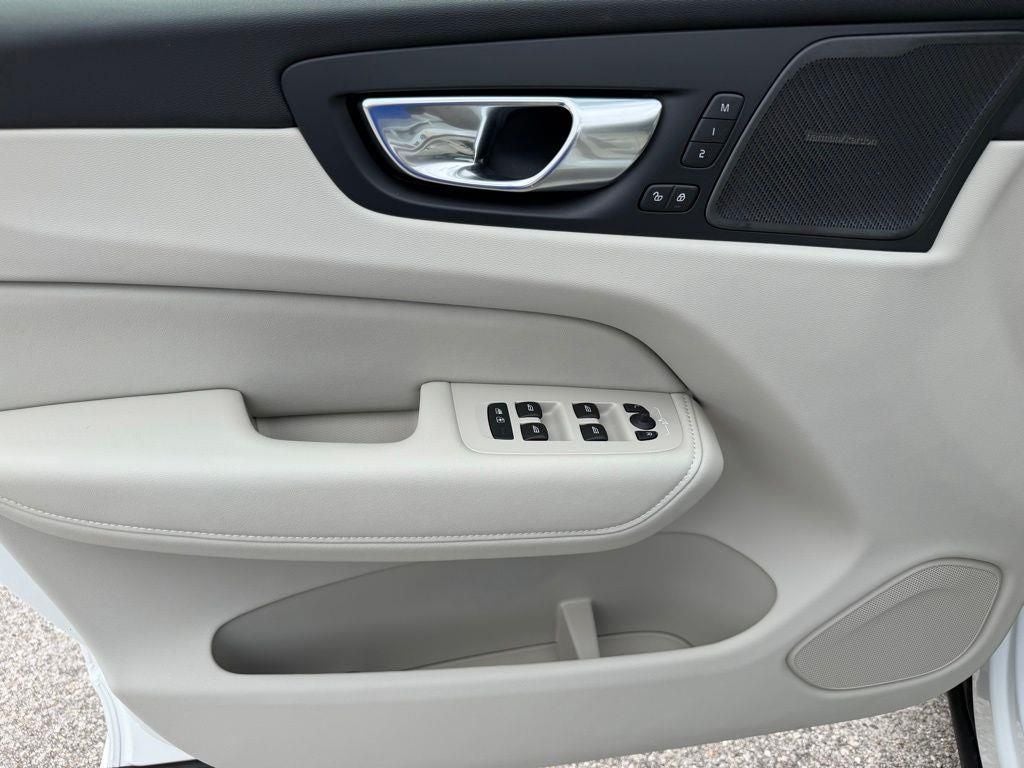 2026 Volvo XC60 Plug-In Hybrid T8 Ultra