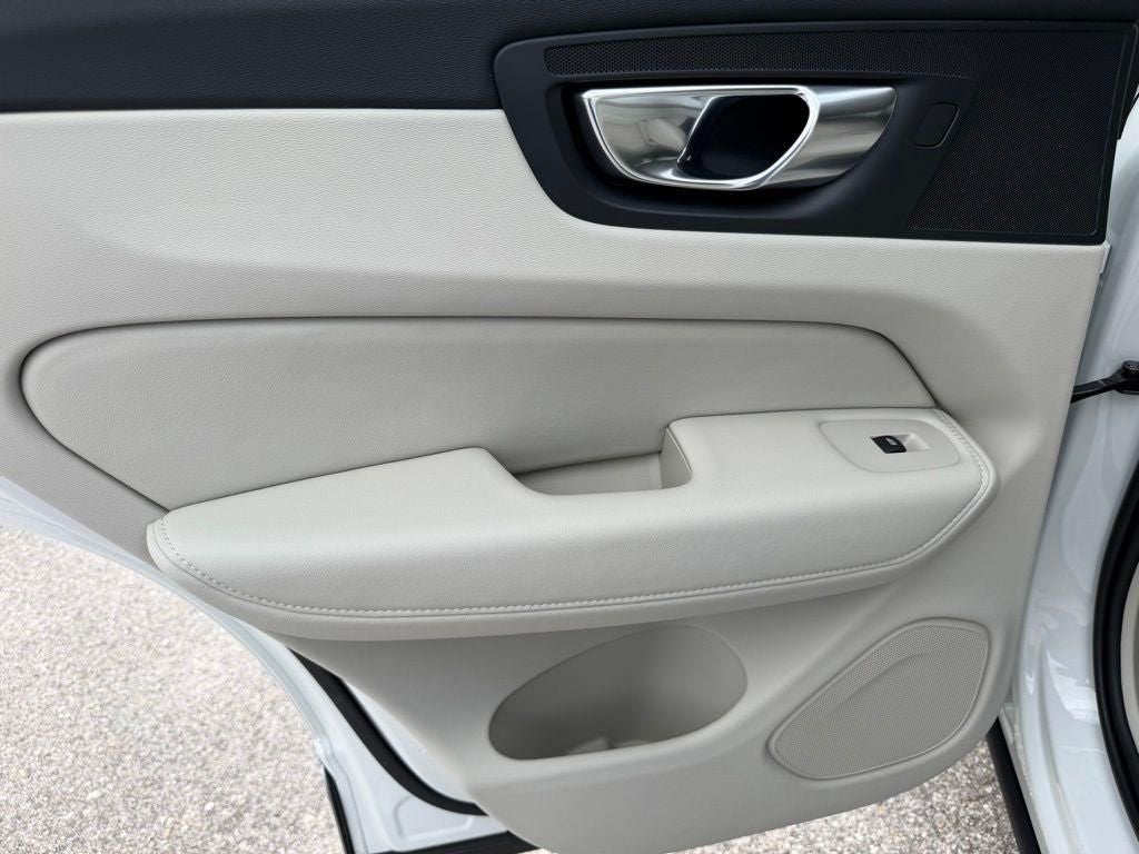 2026 Volvo XC60 Plug-In Hybrid T8 Ultra
