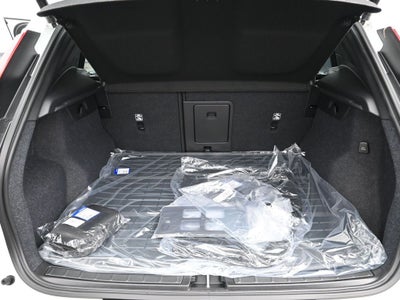 2026 Volvo XC40 B4 Plus