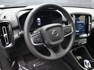 2026 Volvo XC40 B4 Plus