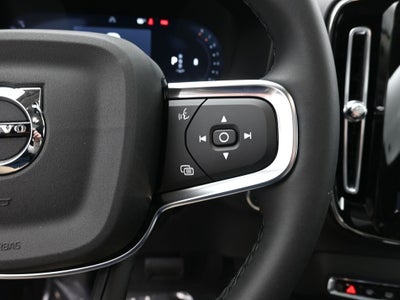 2026 Volvo XC40 B4 Plus