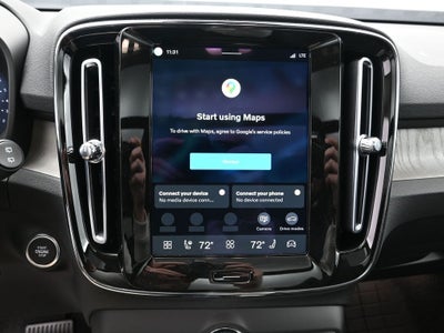 2026 Volvo XC40 B4 Plus