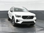 2026 Volvo XC40 B4 Plus
