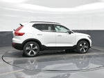 2026 Volvo XC40 B4 Plus