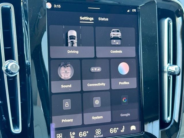 2026 Volvo XC40 B5 Plus