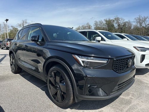 2026 Volvo XC40 B5 Ultra Black Edition