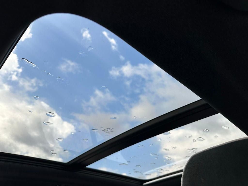 2026 Volvo XC40 B5 Ultra Black Edition