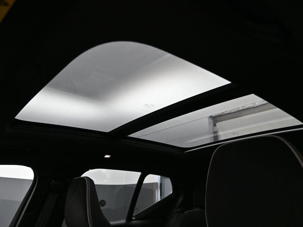 2026 Volvo XC40 B5 Ultra Black Edition