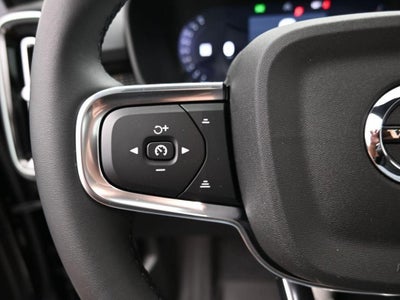 2026 Volvo XC40 B5 Ultra Black Edition