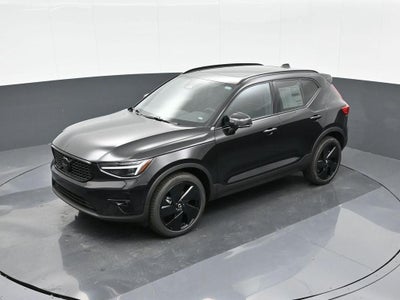 2026 Volvo XC40 B5 Ultra Black Edition
