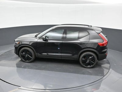 2026 Volvo XC40 B5 Ultra Black Edition