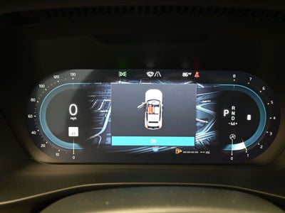 2025 Volvo XC40 B5 Ultra Bright Theme