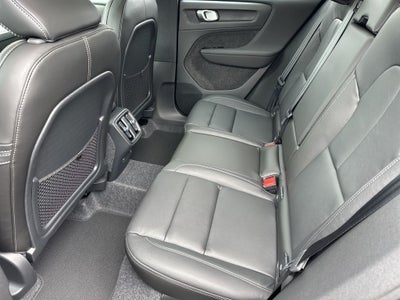 2026 Volvo XC40 B5 Core