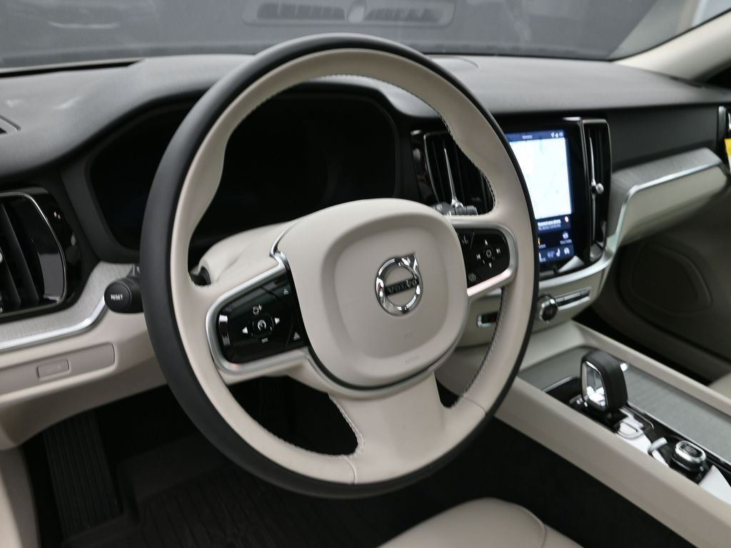 2026 Volvo V60 Cross Country B5 Plus