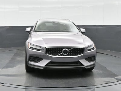 2026 Volvo V60 Cross Country B5 Plus