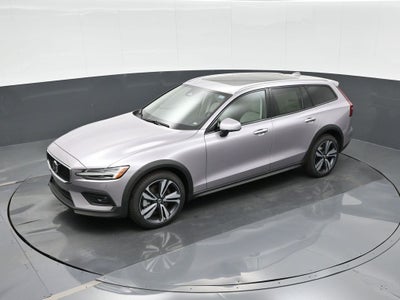 2026 Volvo V60 Cross Country B5 Plus