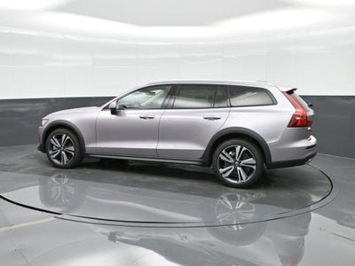 2026 Volvo V60 Cross Country B5 Plus