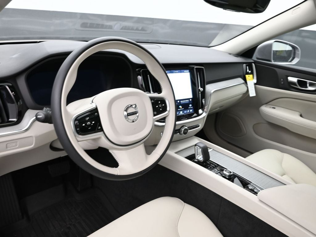 2026 Volvo V60 Cross Country B5 Plus