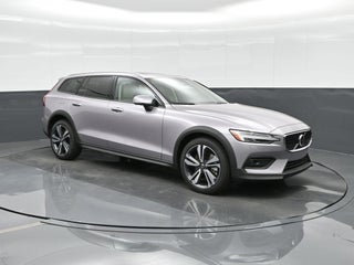2026 Volvo V60 Cross Country B5 Plus