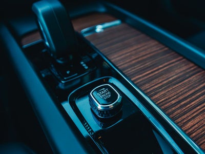 2025 Volvo V60 Cross Country B5 Plus