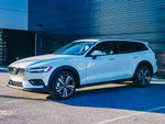 2025 Volvo V60 Cross Country B5 Plus