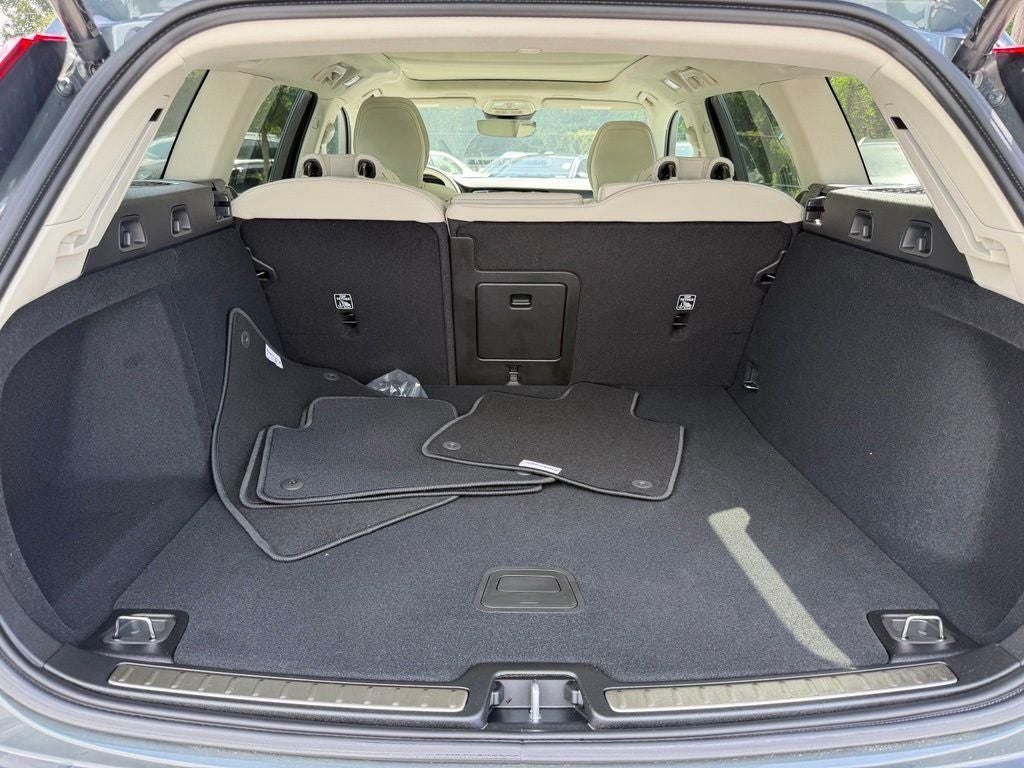 2026 Volvo V60 Cross Country B5 Plus
