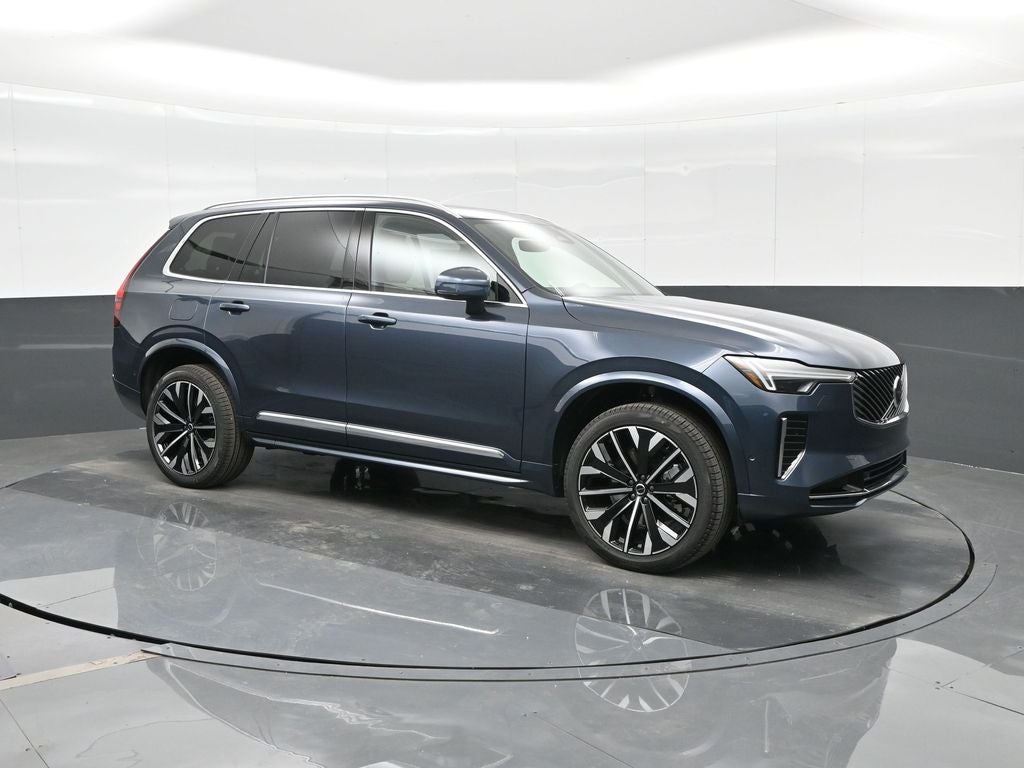 2026 Volvo XC90 B5 Plus