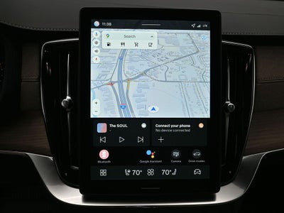 2026 Volvo XC90 B5 Plus