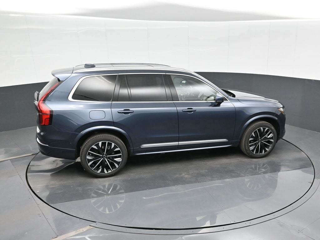2026 Volvo XC90 B5 Plus