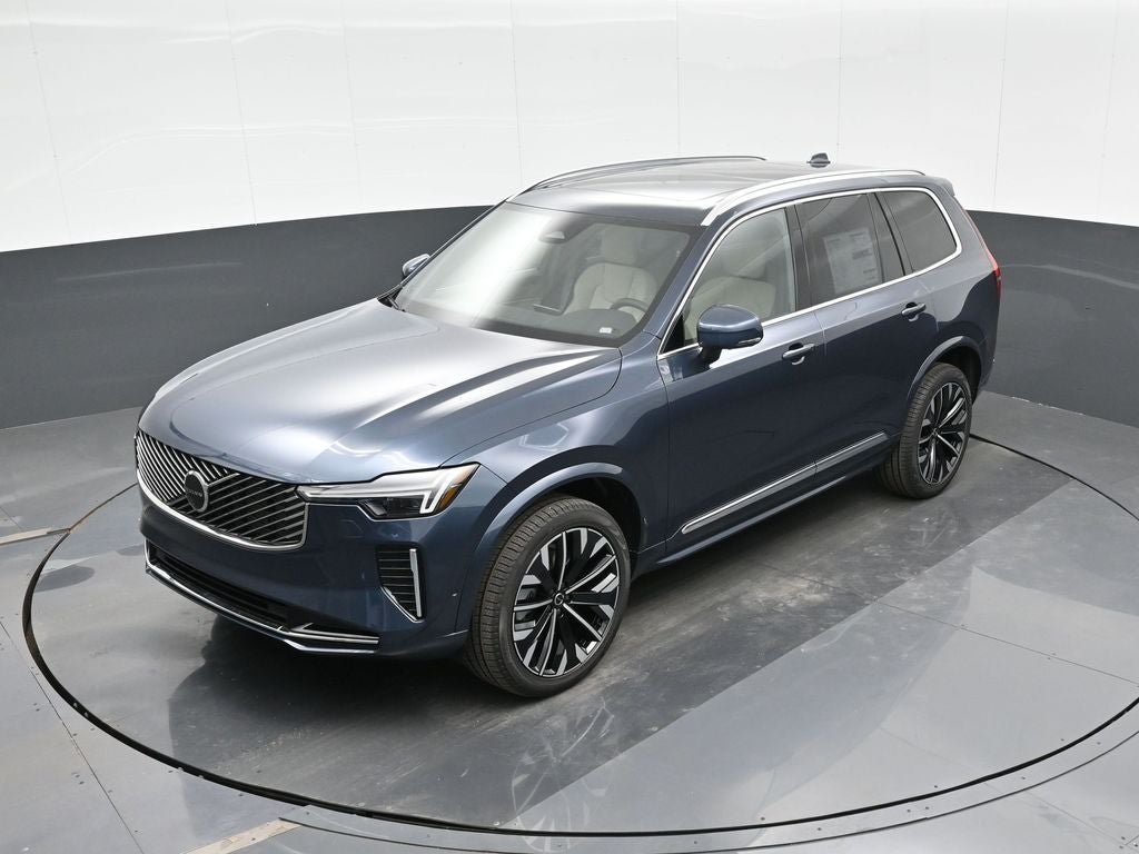 2026 Volvo XC90 B5 Plus
