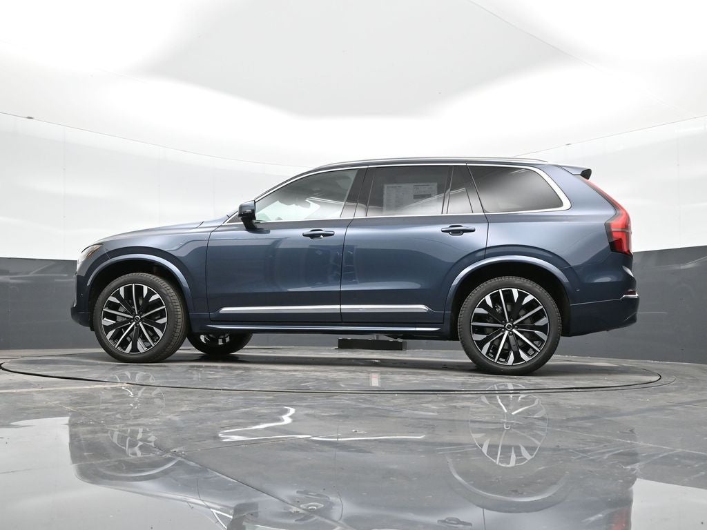 2026 Volvo XC90 B5 Plus