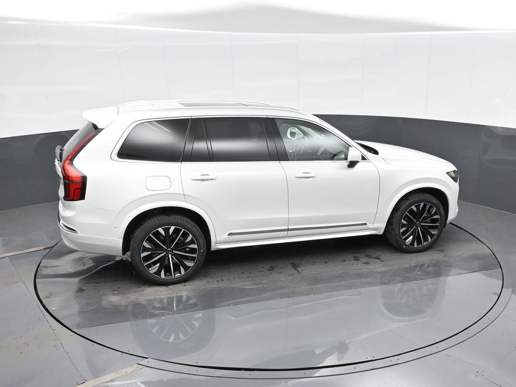 2026 Volvo XC90 B5 Plus