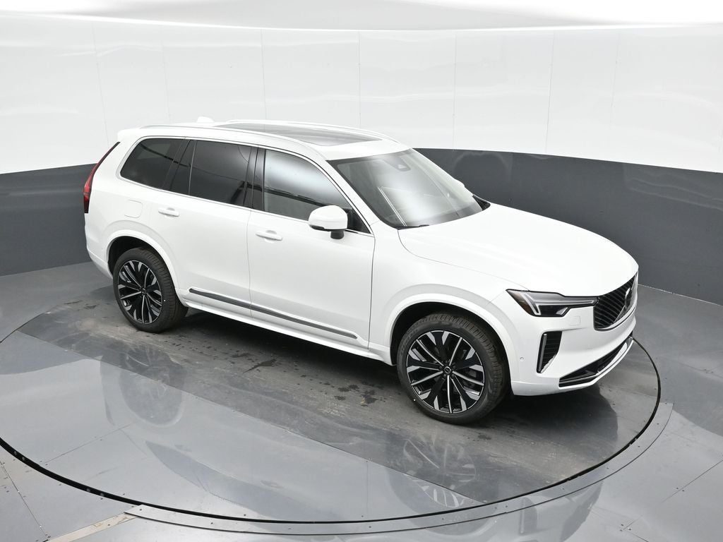 2026 Volvo XC90 B5 Plus