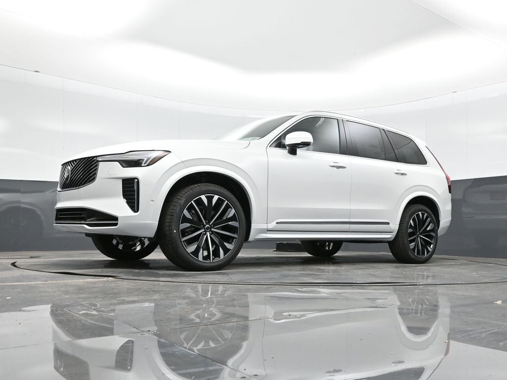 2026 Volvo XC90 B5 Plus