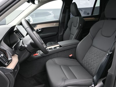 2026 Volvo XC90 B5 Plus