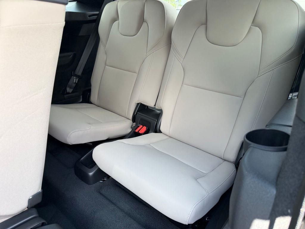 2026 Volvo XC90 B5 Core
