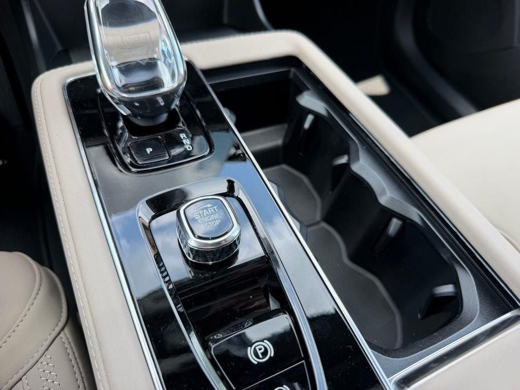 2026 Volvo XC90 B5 Core