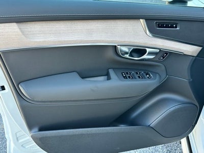 2026 Volvo XC90 B5 Core