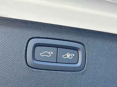 2026 Volvo XC90 B5 Core