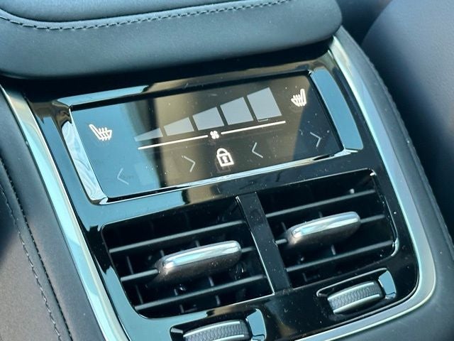 2026 Volvo XC90 B5 Core