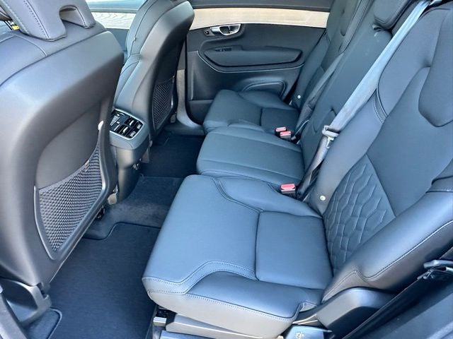 2026 Volvo XC90 B5 Core
