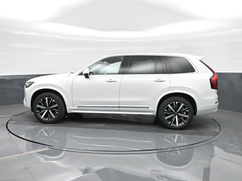 2026 Volvo XC90 B5 Core