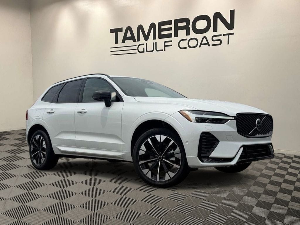 2026 Volvo XC60 B5 Plus