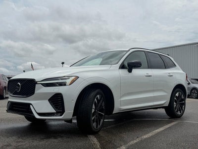 2026 Volvo XC60 B5 Plus